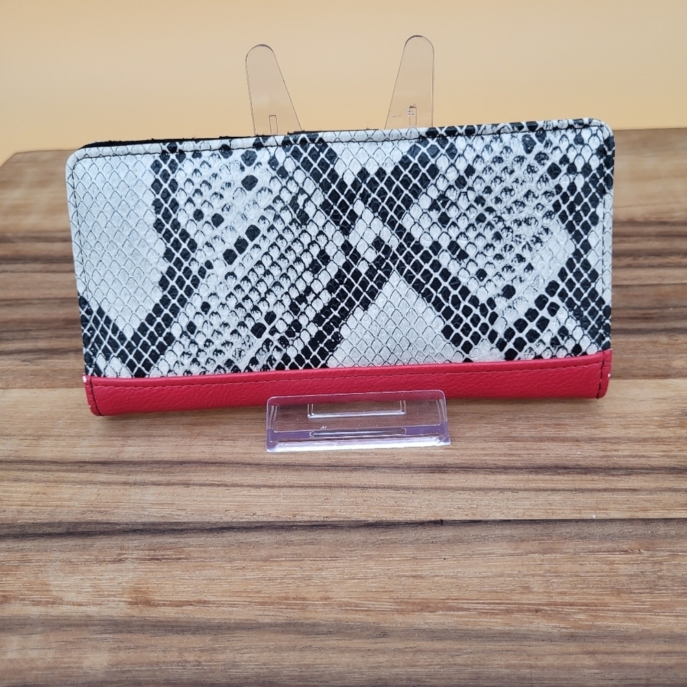🩷 3/$15 Slim Snake Print Card Wallet, Black & White Print with Red Accents